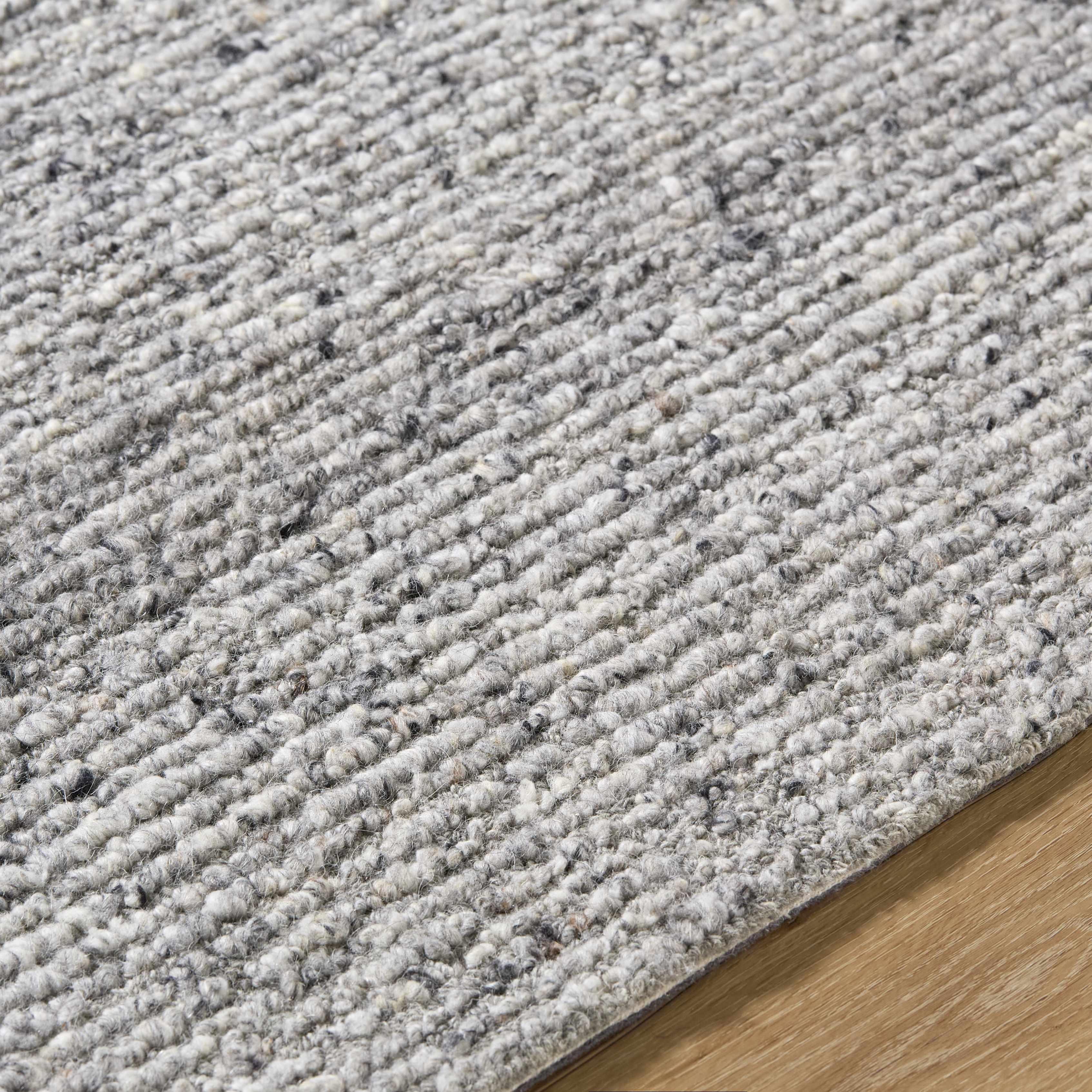 Winta Charcoal Wool Area Rug - Bibenanova