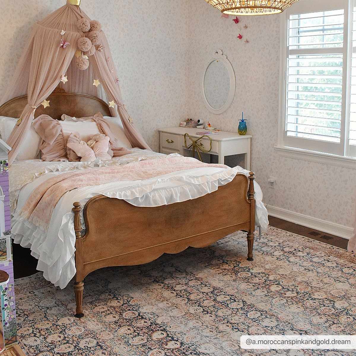 Maligaya Distressed Washable Rug - Clearance - Bibenanova usa