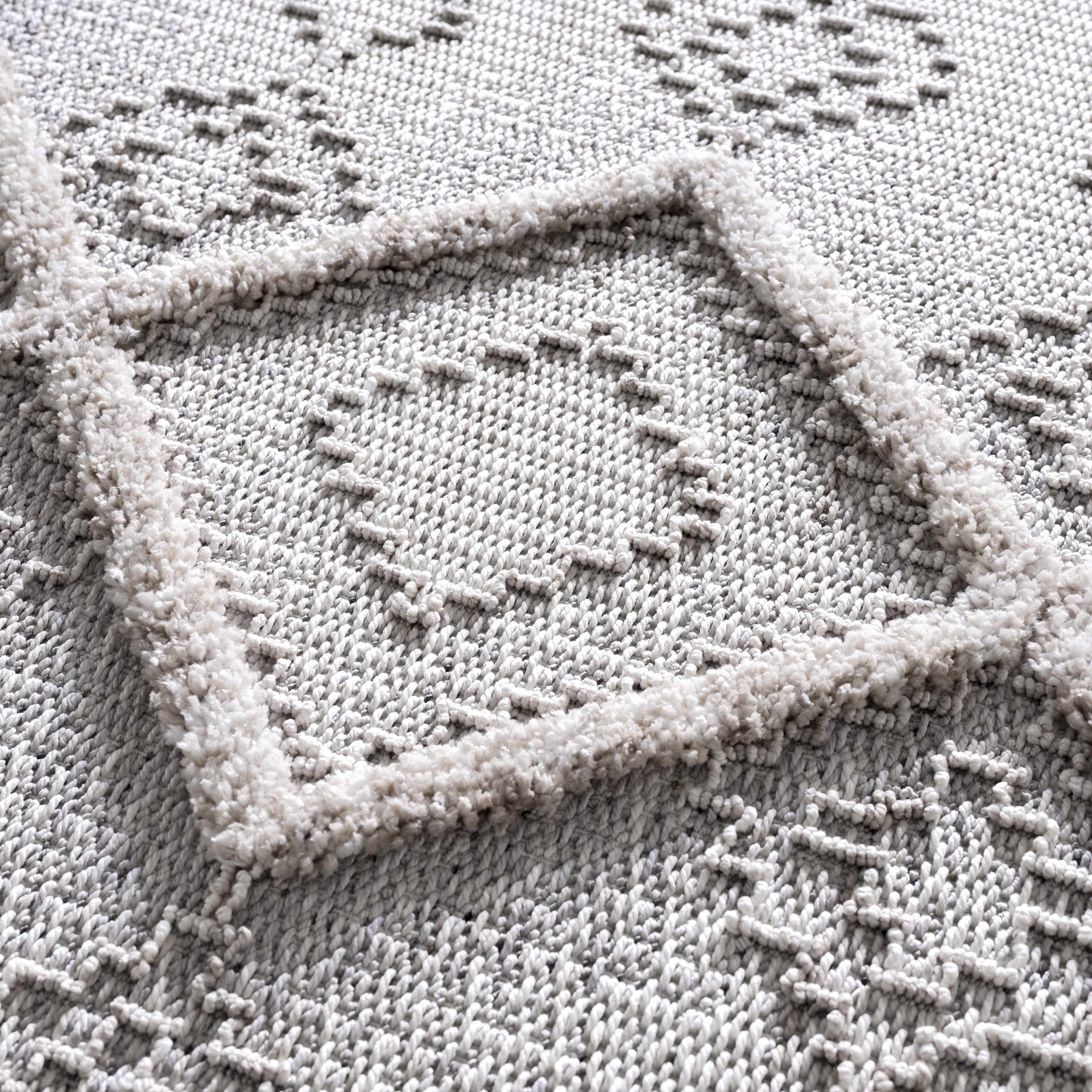 Amaga High-Low Rustic Rug