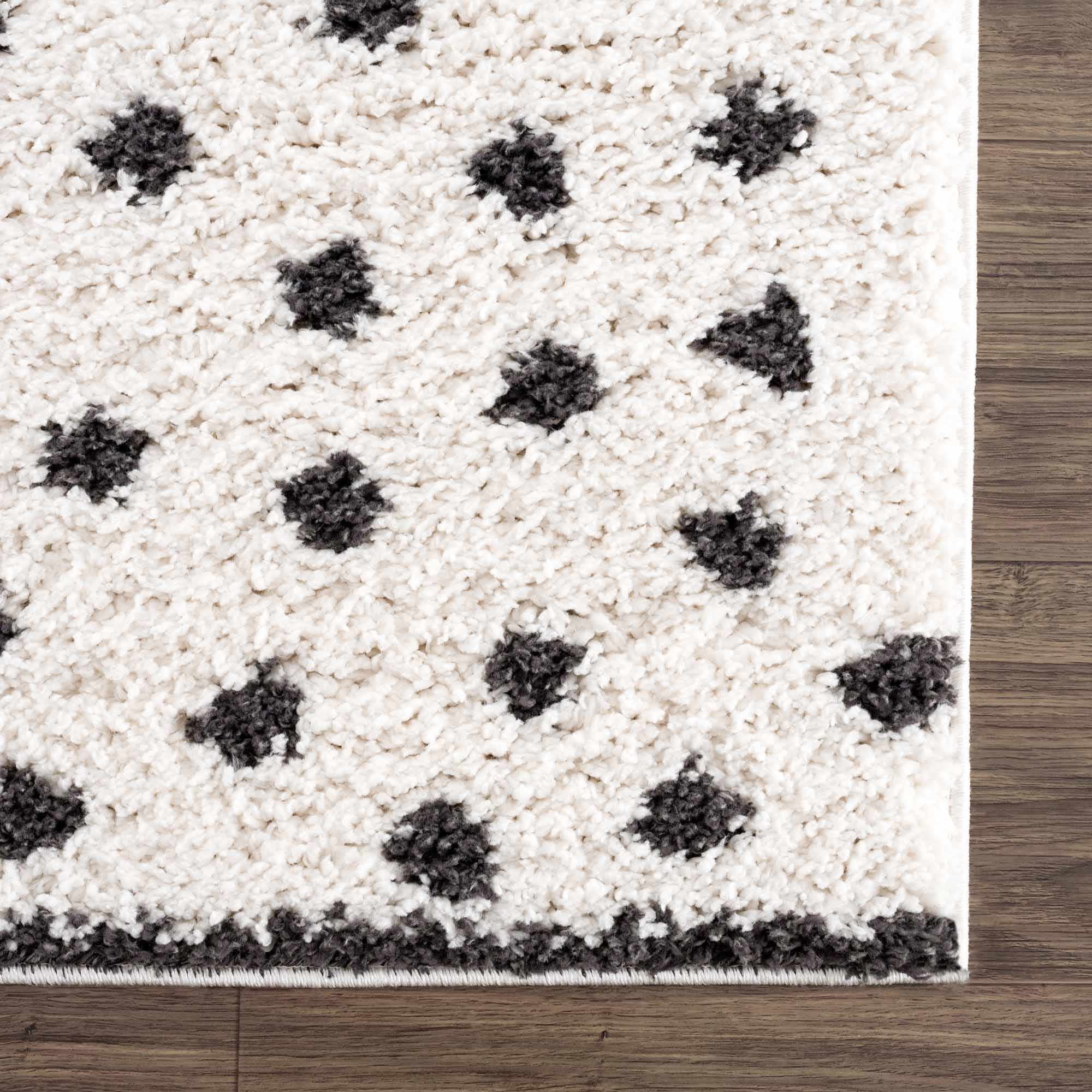 Chaia Dotted Black & White Plush Rug - Bibenanova