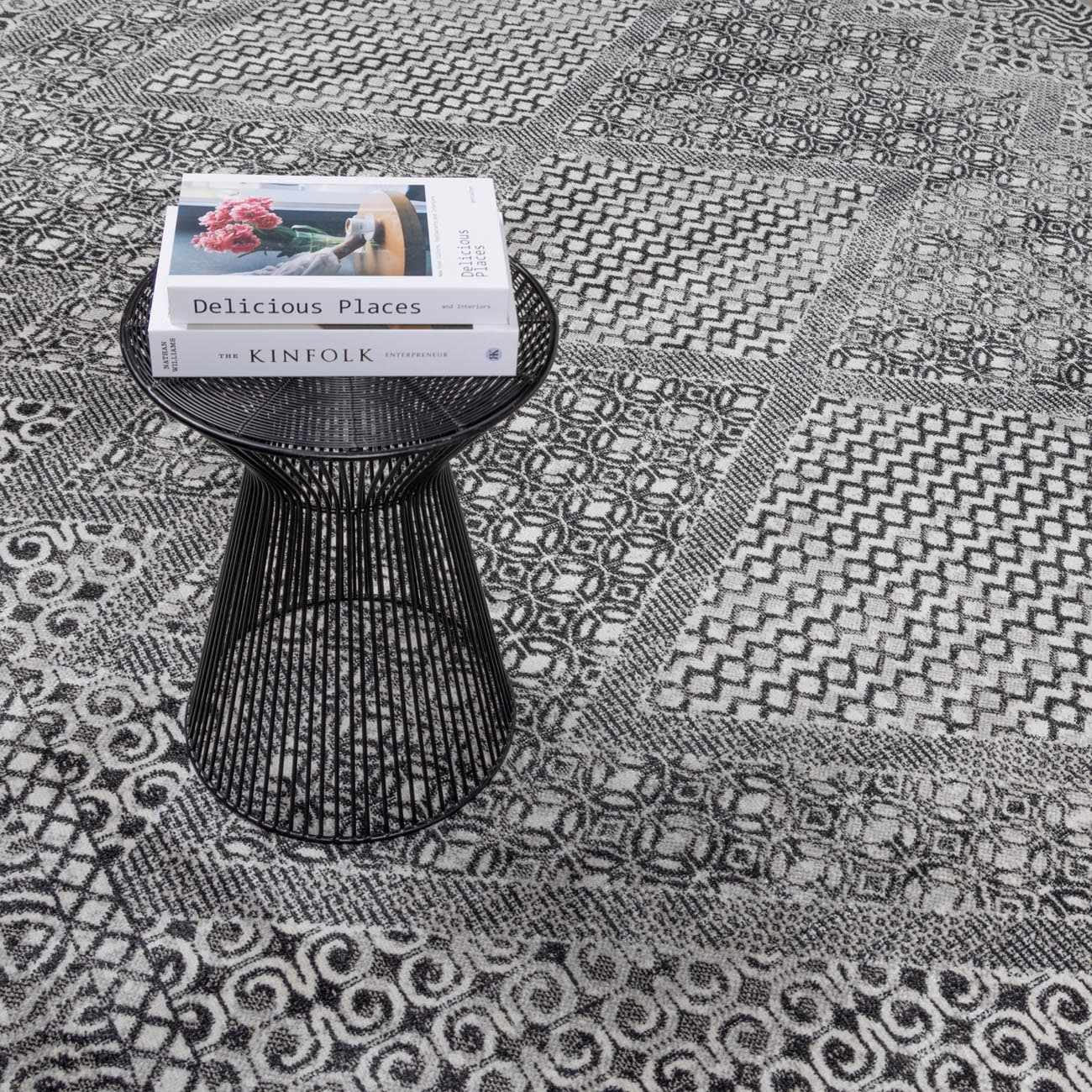 Consuelo Washable Area Rug - Bibenanova