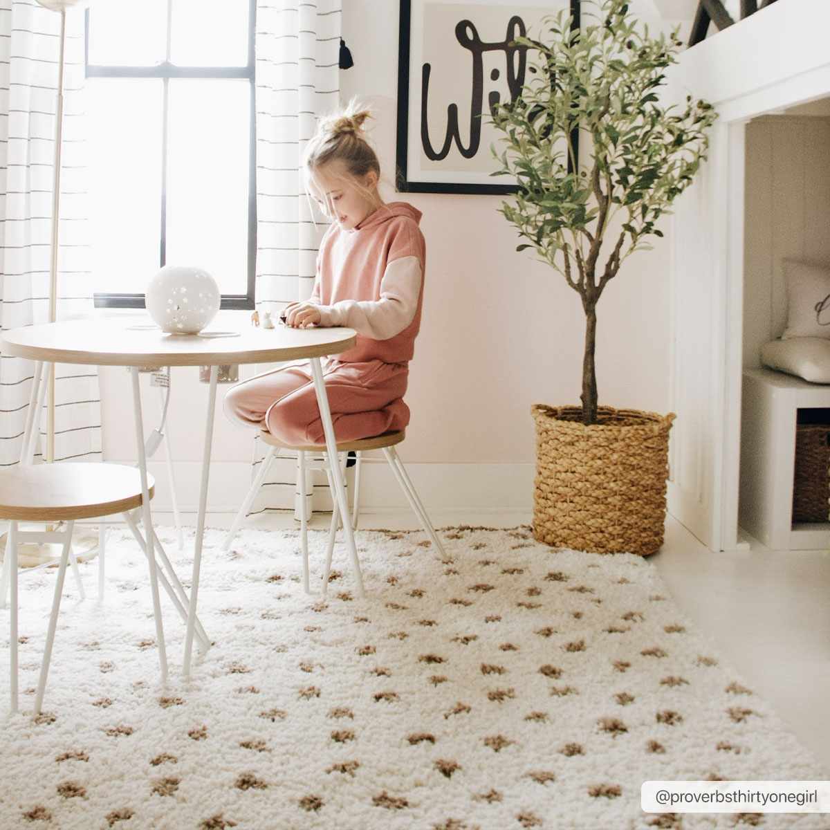 Chaia Dotted Cream & Brown Plush Rug - Bibenanova