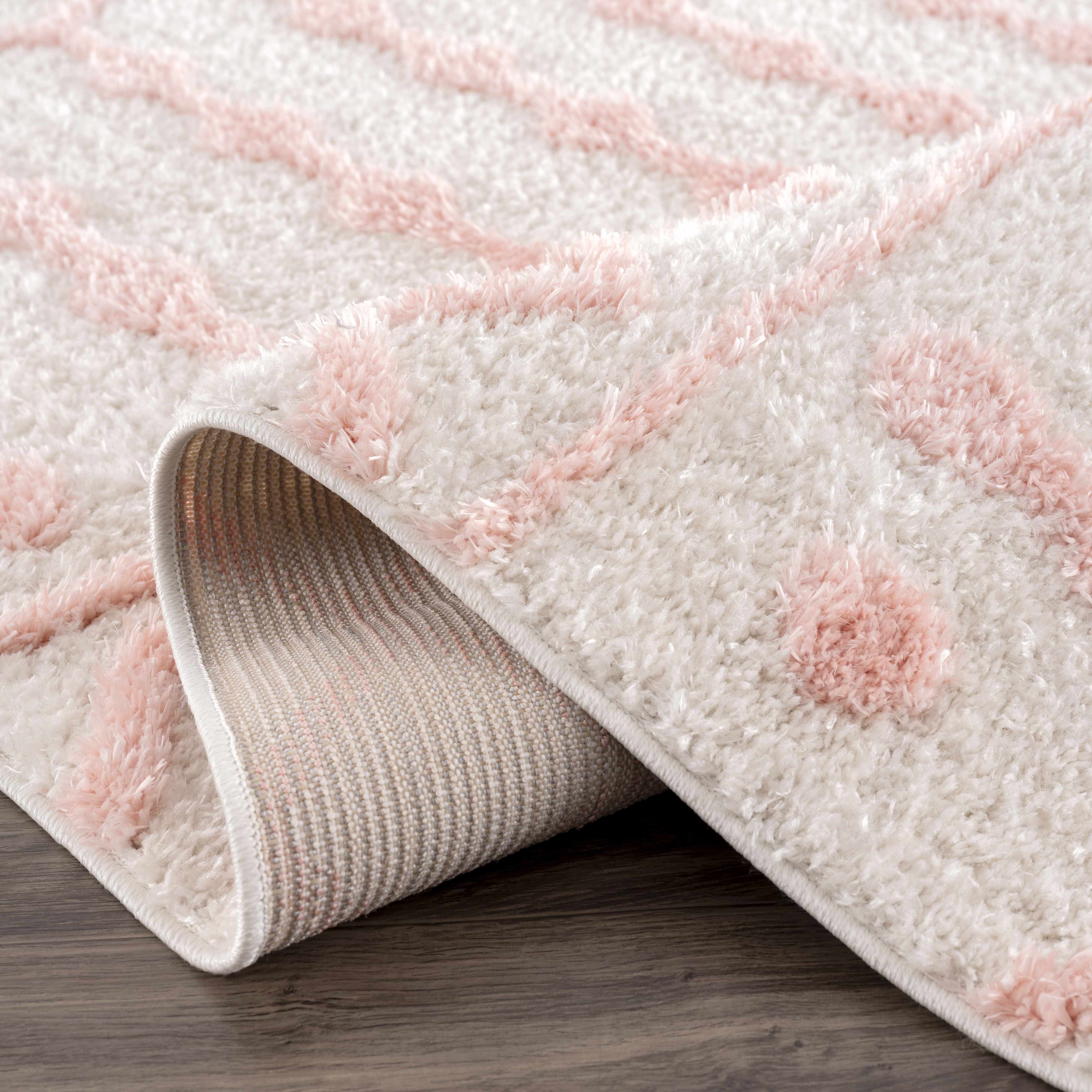 Darva Pink Plush Area Carpet - Bibenanova