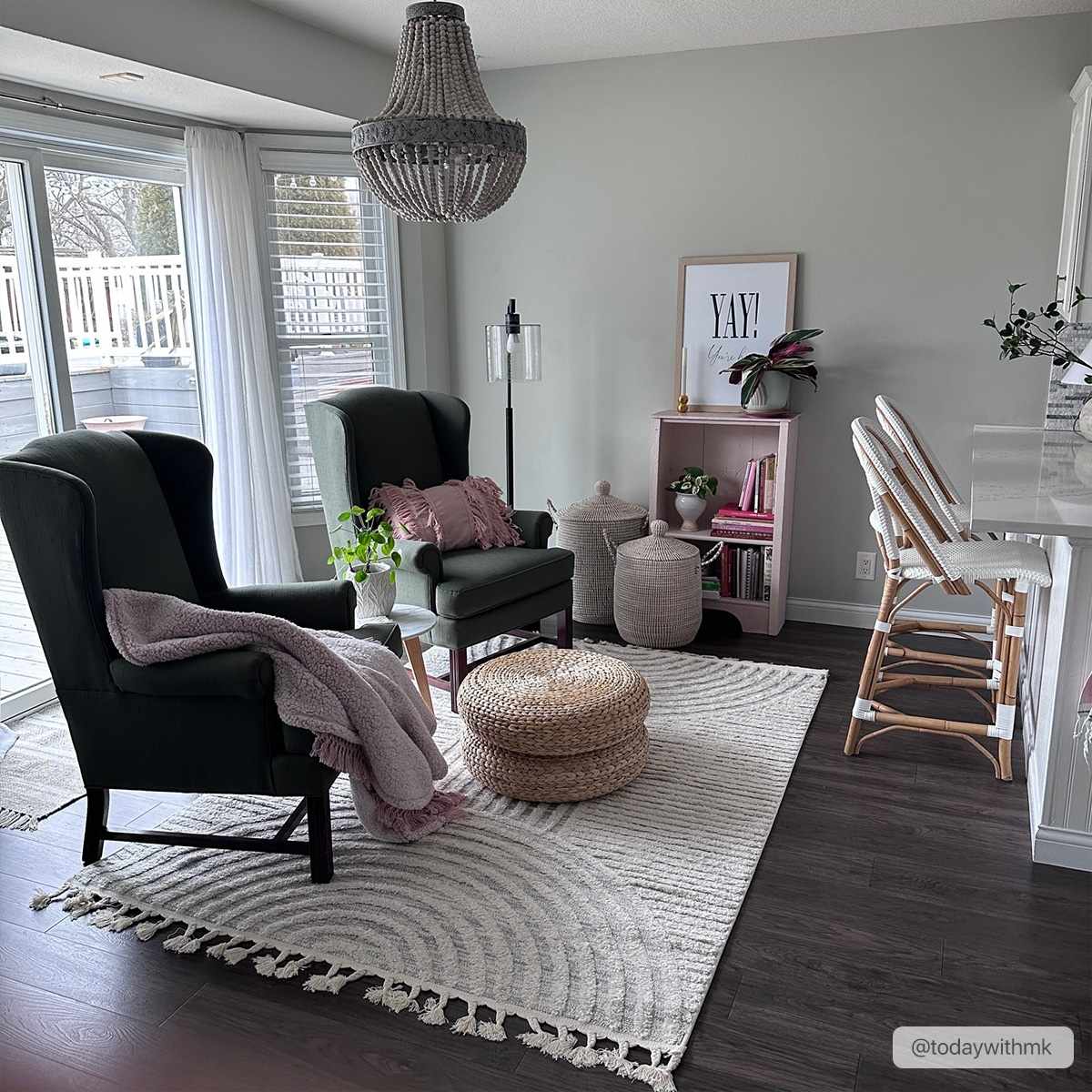 Dauin 3D Rainbow Area Rug with Tassels - Bibenanova