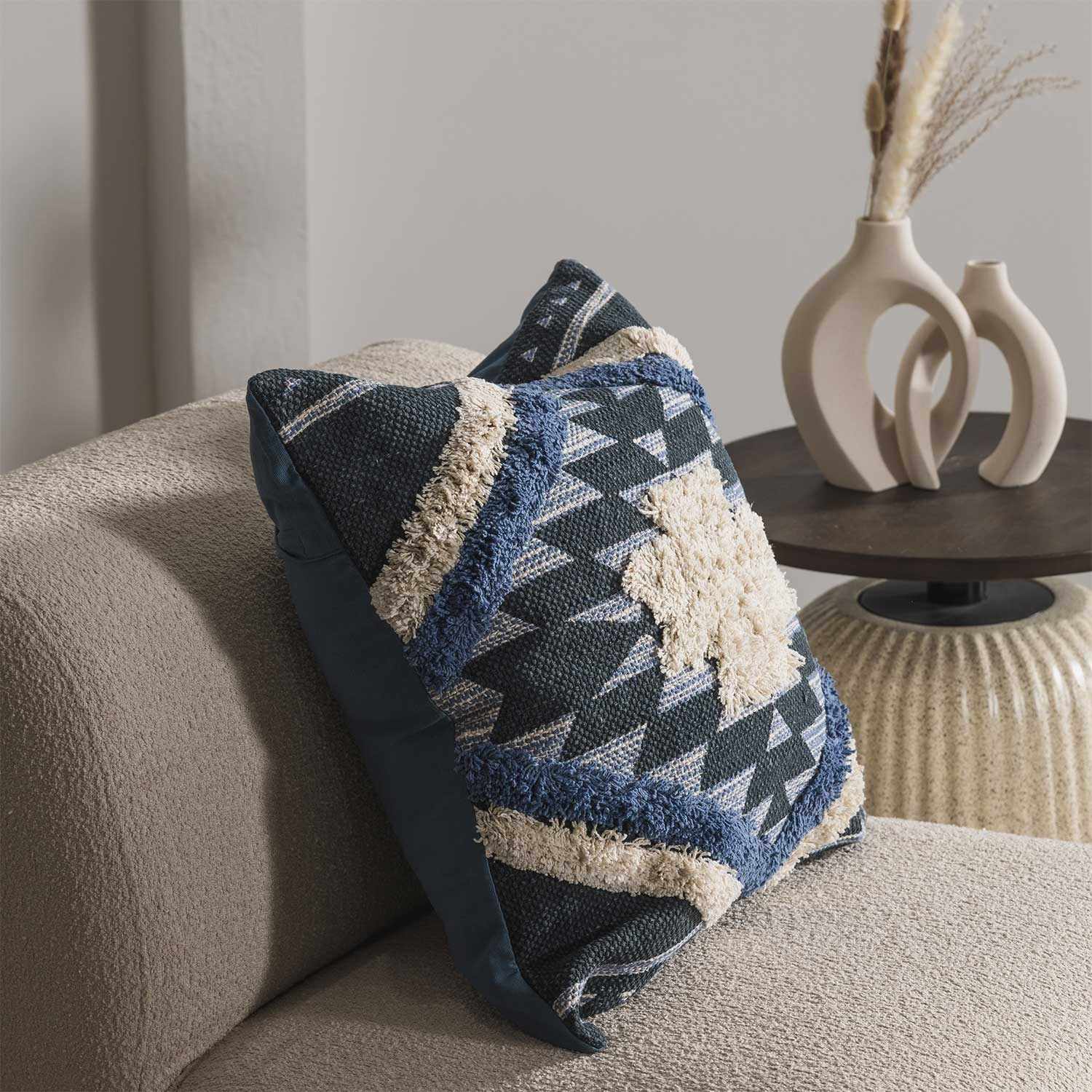 Shepardsville Navy Kilim Pattern Throw Pillow - Bibenanova