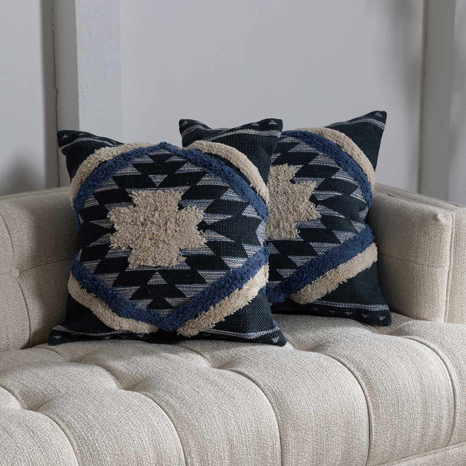 Shepardsville Navy Kilim Pattern Throw Pillow - Bibenanova