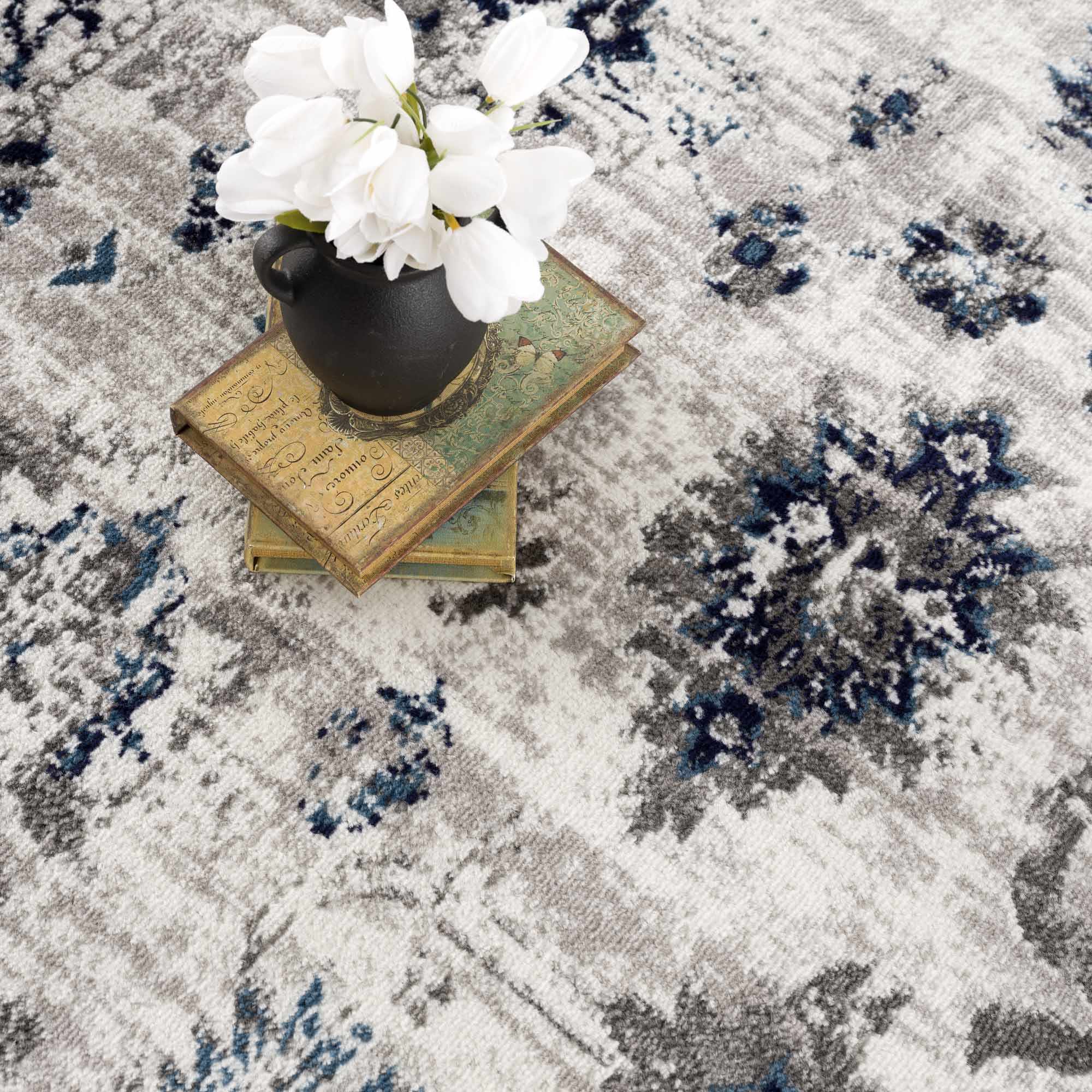 Duena Area Rug - Clearance - Bibenanova