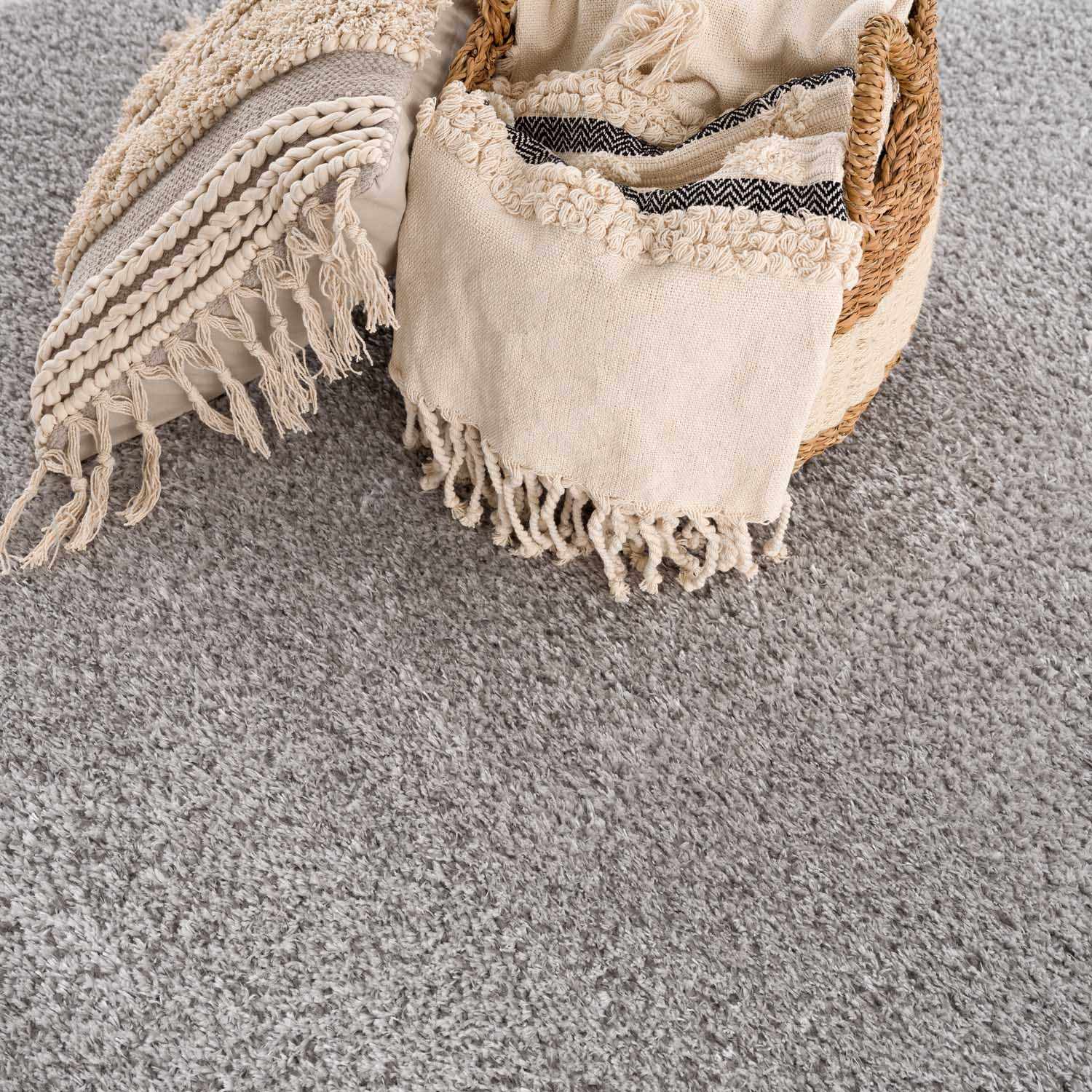 Heavenly Solid Light Gray Plush Rug - Clearance - Bibenanova