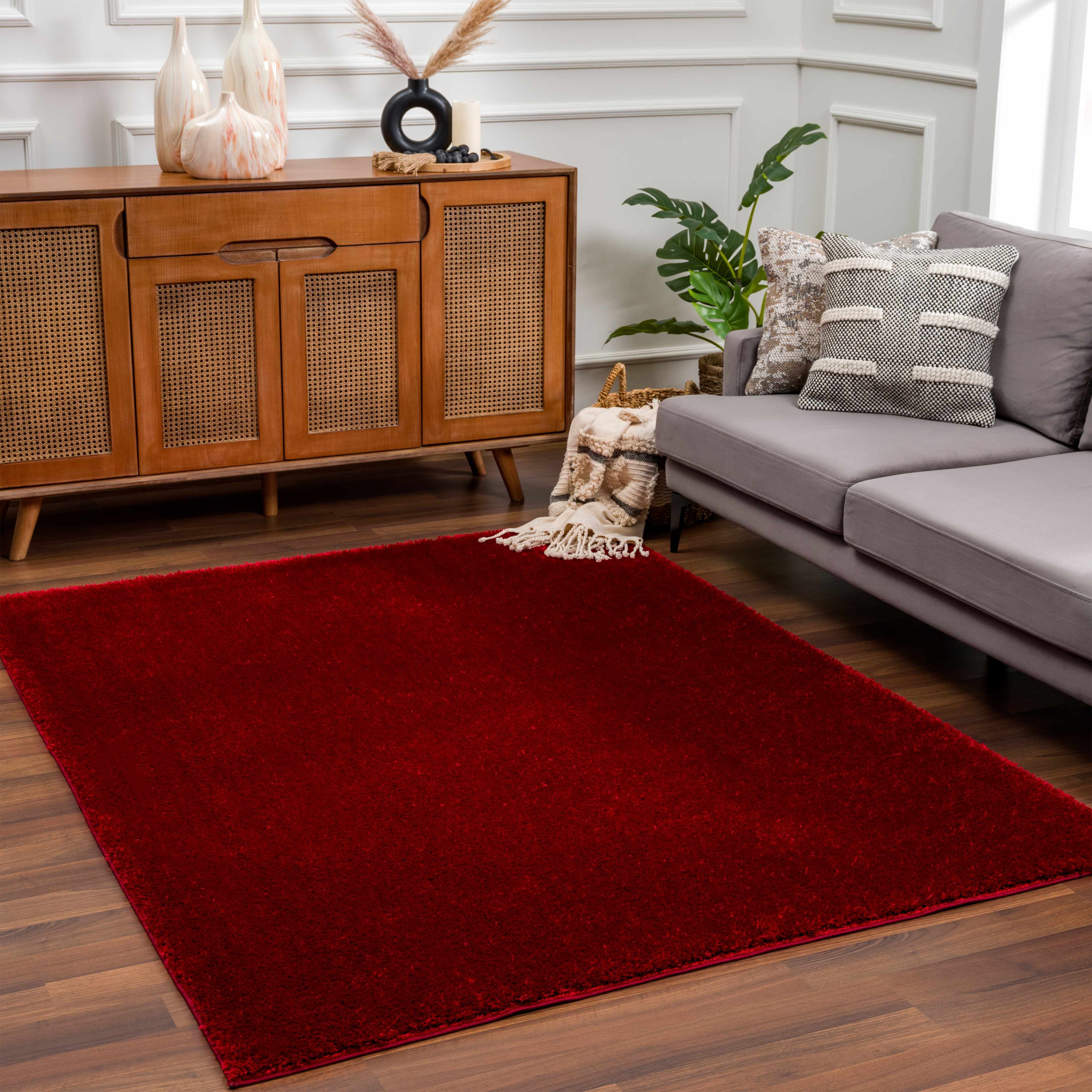 Heavenly Solid Red Plush Rug - Clearance - Bibenanova