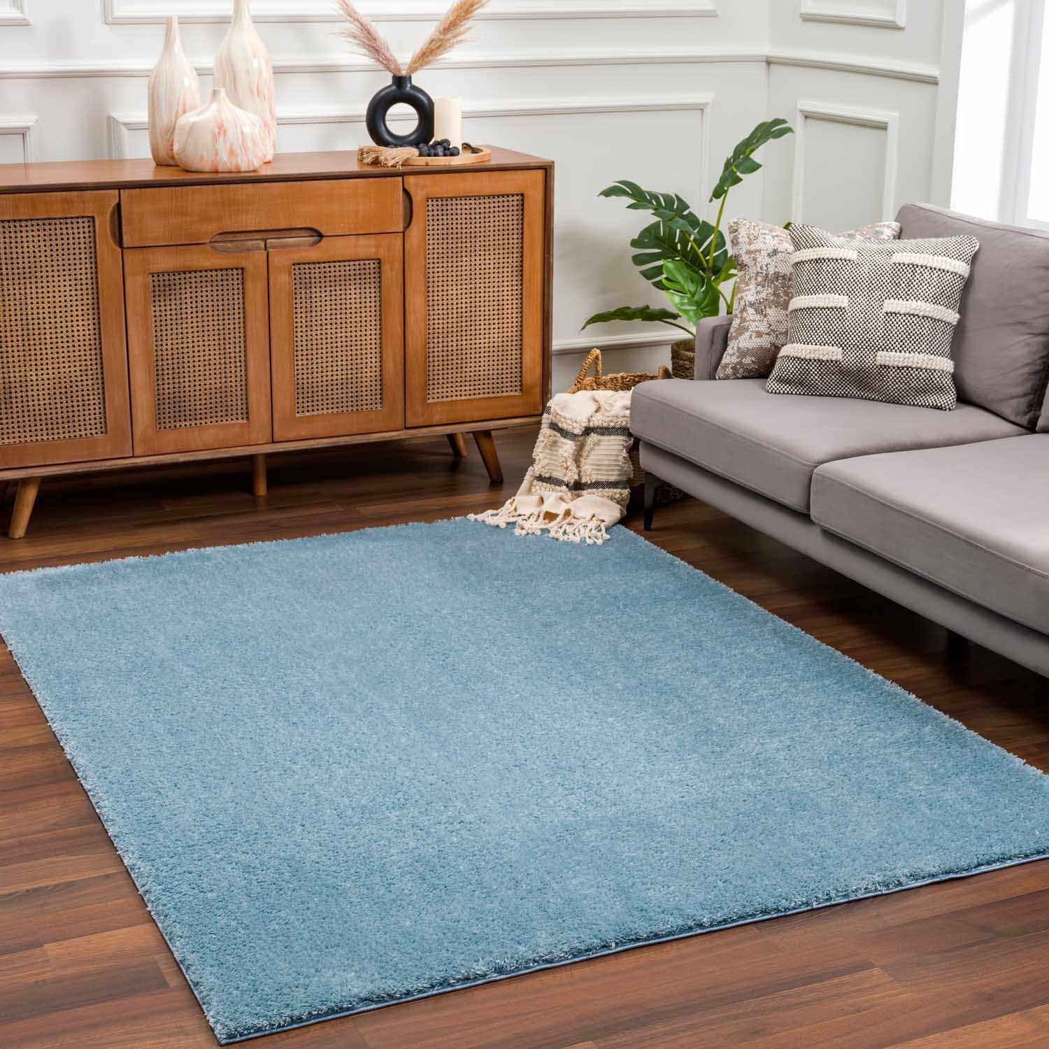 Heavenly Solid Blue Plush Rug - Clearance - Bibenanova
