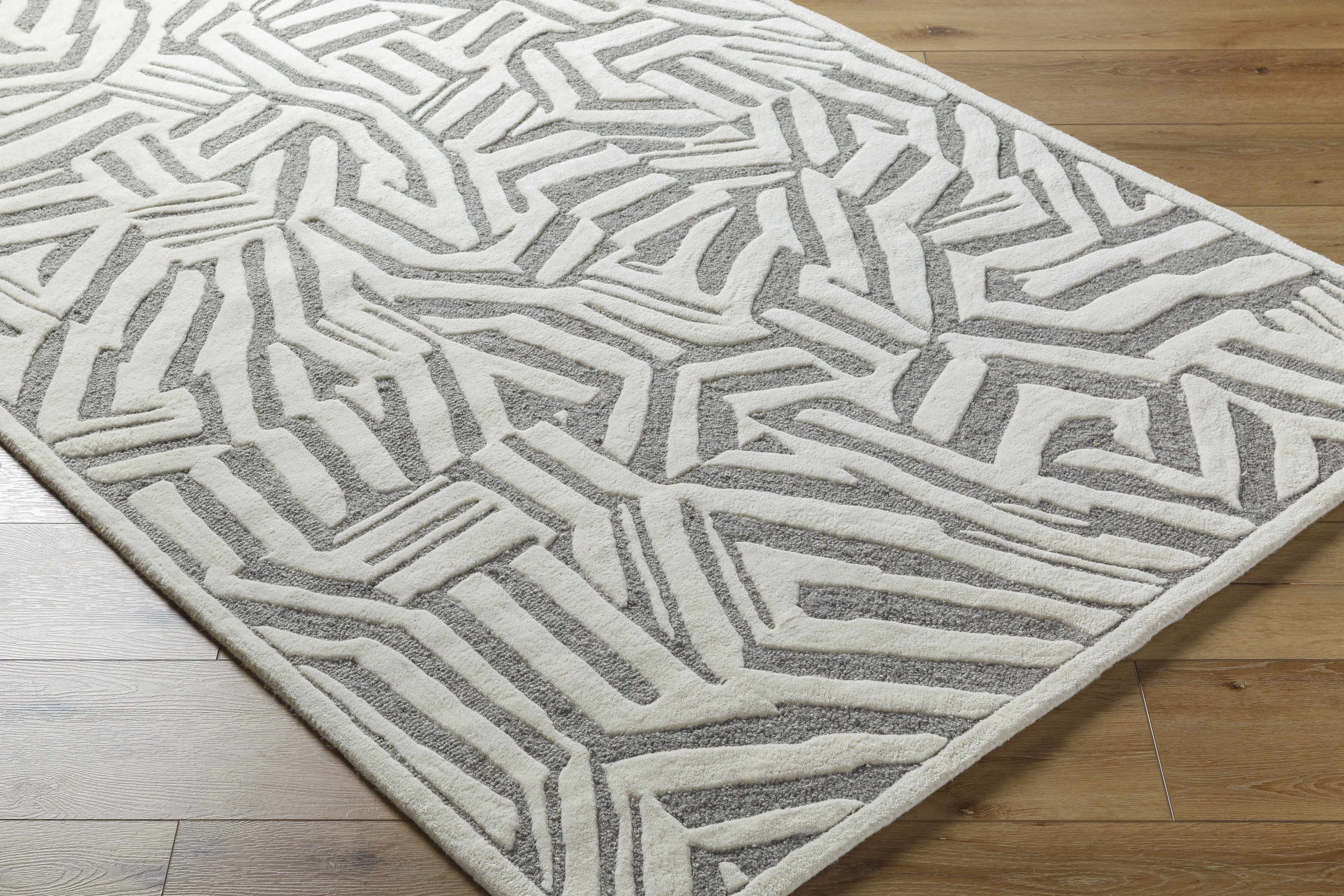 Avian Gray Wool Area Rug - Bibenanova